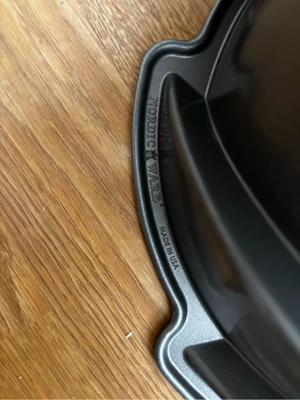 Nordic Ware Cast Bundt Cake Pan